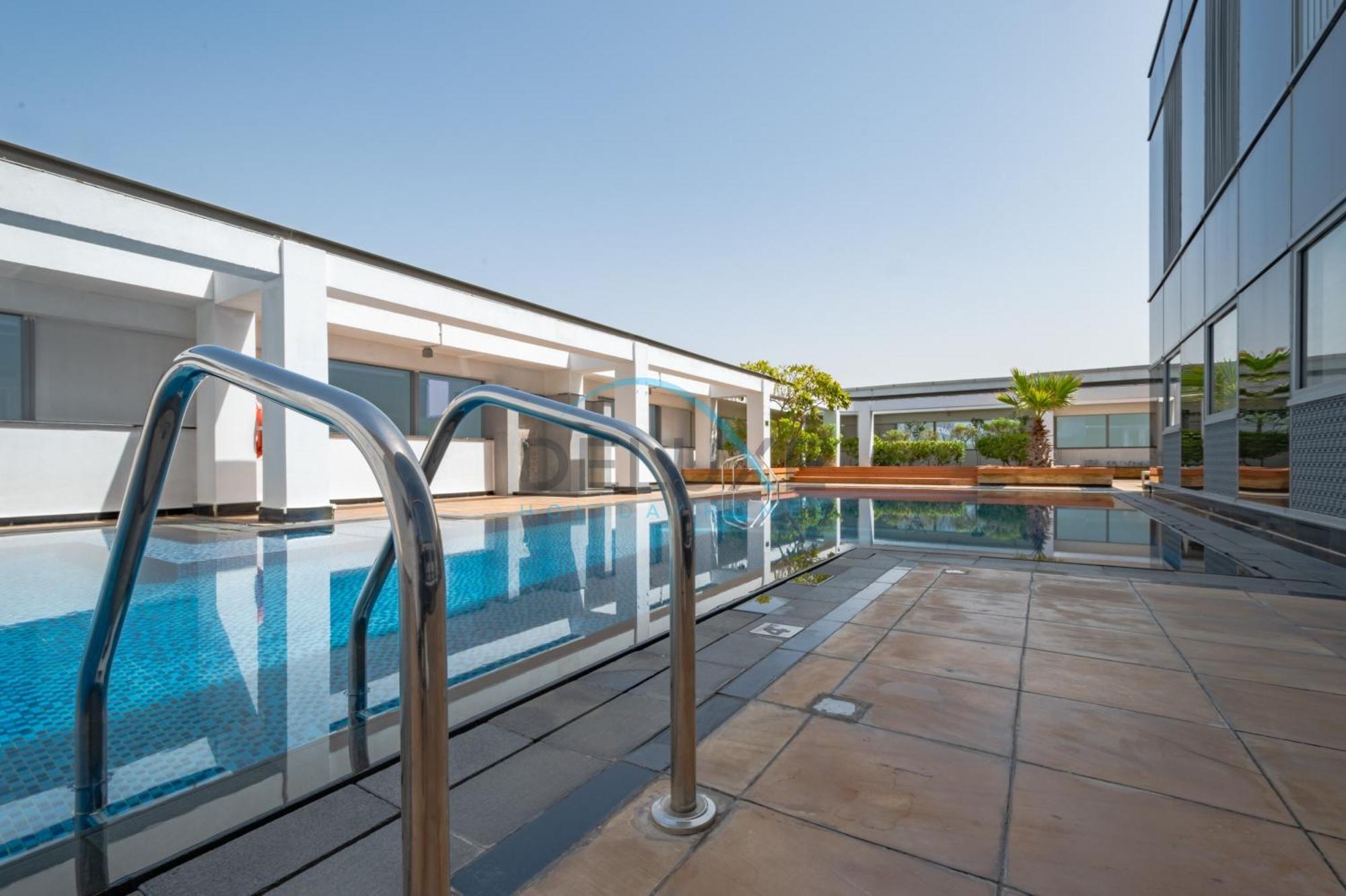 Limited Offer Book Now For A Great Rate & Comfort By Deluxe Holiday Homes Дубай Екстер'єр фото