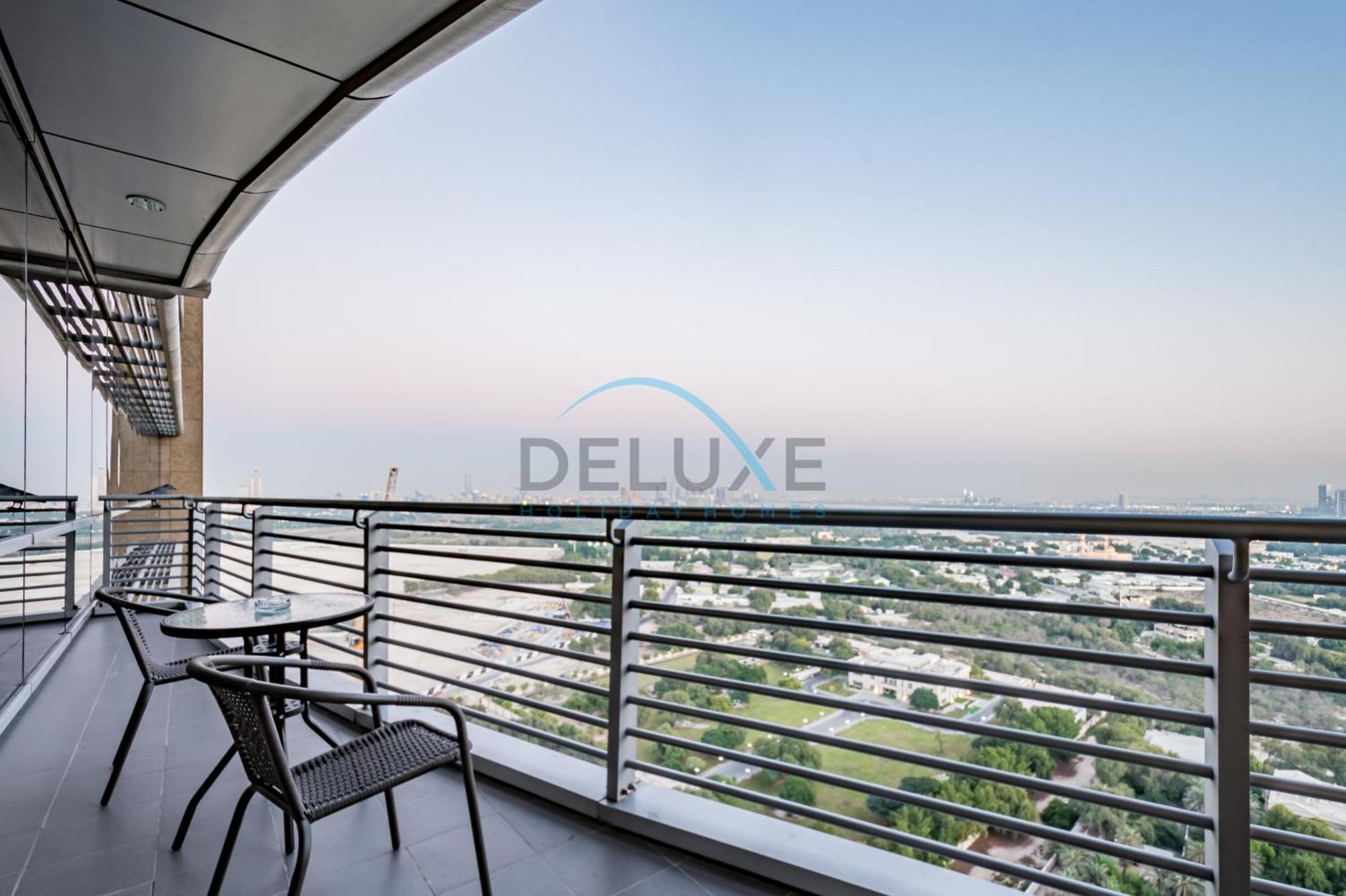 Limited Offer Book Now For A Great Rate & Comfort By Deluxe Holiday Homes Дубай Екстер'єр фото